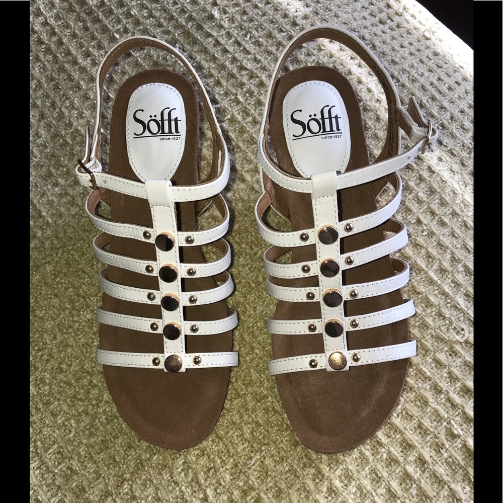 NWOT, Sofft White Wedge Sandals, Size 6.5